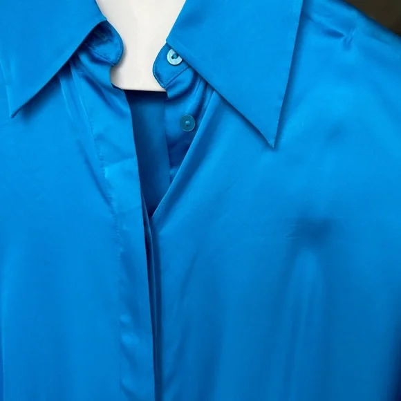 Satin blouse - Picture 3 of 4